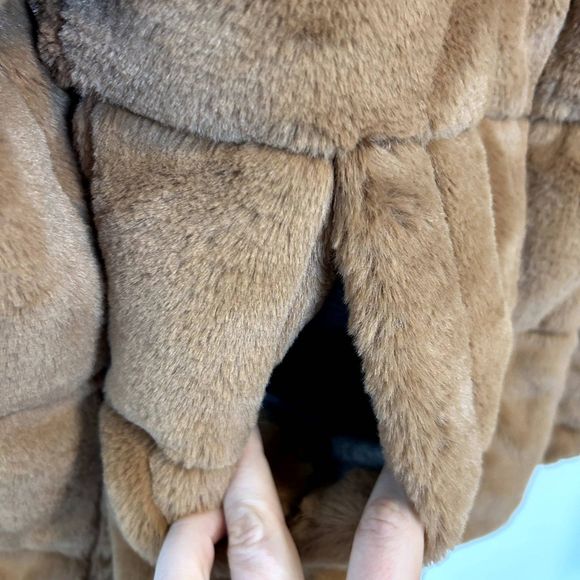 Abercrombie & Fitch Brown Fur Puffer Jacket Women - Picture 10 of 16